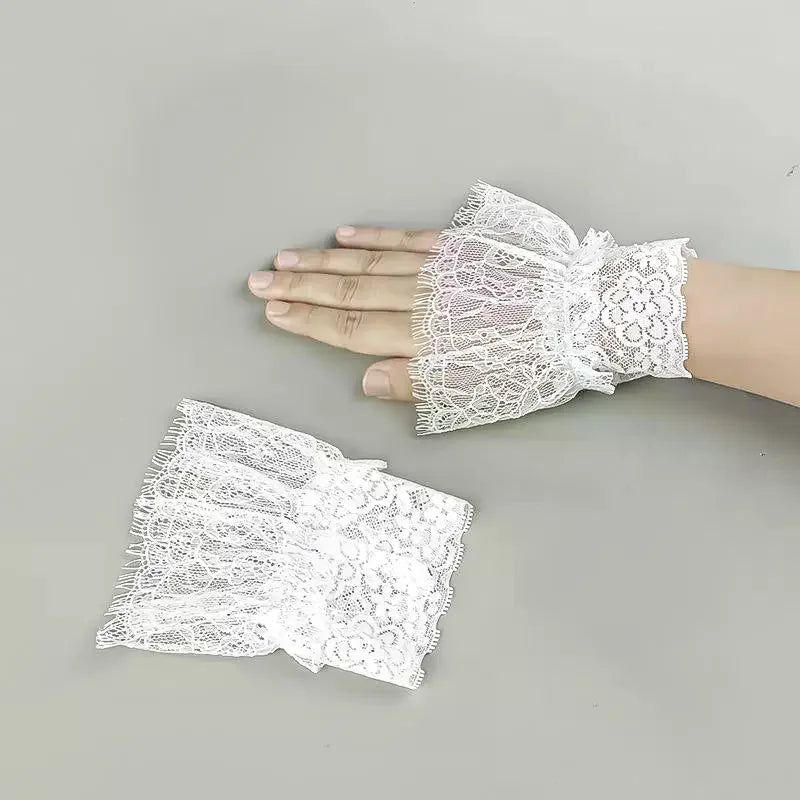 Women Fake Arm Sleeves With Short Tassels White And Black Pleated Cuff Beautiful Lace Accessories Outdoor Embellishments